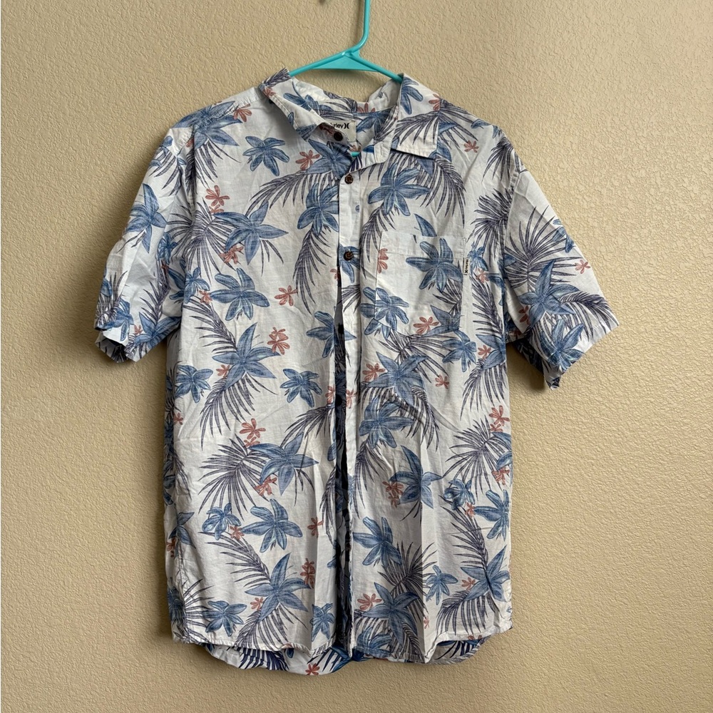 Hurley Blue and White Floral Button Down Shirt
